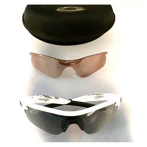 Oakley-  Radar EV baseball sunglasses